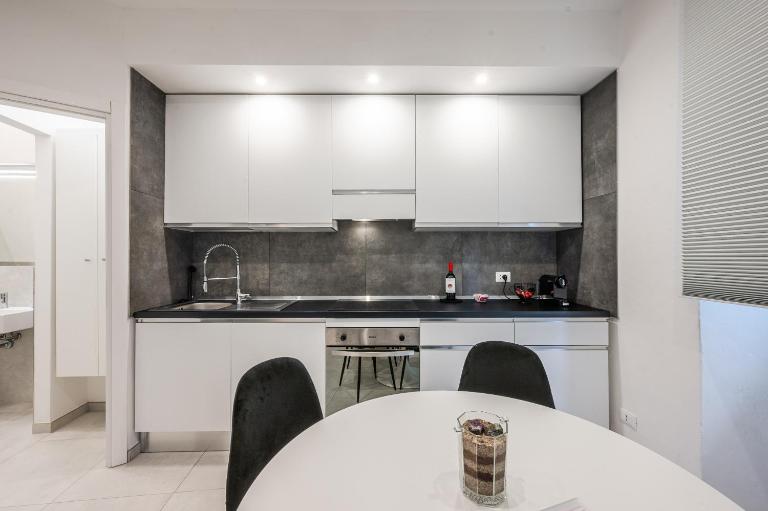 La Scaletta 10 min from train station for Cinque Terre! - B&B La Spezia