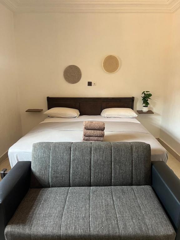 Studio Le 8 Kipé - RODAM Residence - Bed and Breakfast Conakry