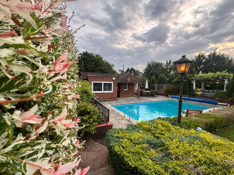 The pool house - Chambres d'hôtes Bedford