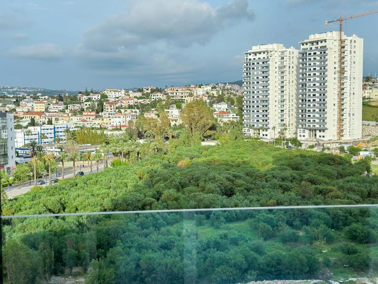 Luxury apartment Malabata, 2min from station & sea - B&B Tánger