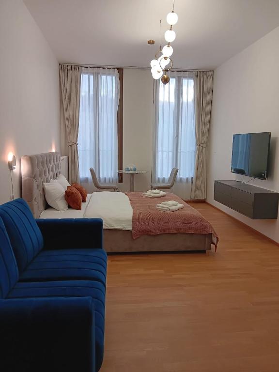 Stylish and Comfortable Apt in Heart of Smíchov - B&B Praga