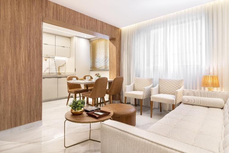 Ed Casablanca - B&B Goiânia