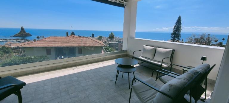 Blu Mediterraneo - Sea View Luxury House - B&B Aci Trezza