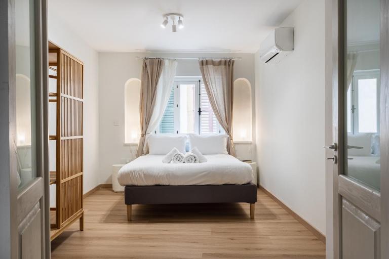 Luxury Heritage 1BDR Apt w/ Parking Old Nicosia - Bed and Breakfast Nicosia