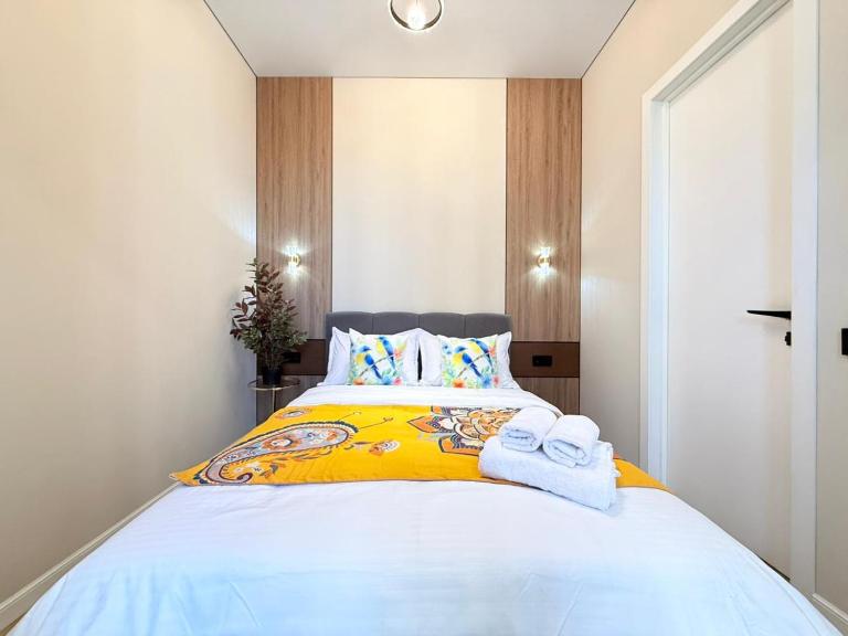 Comfort City Apartments - Chambres d'hôtes Almaty