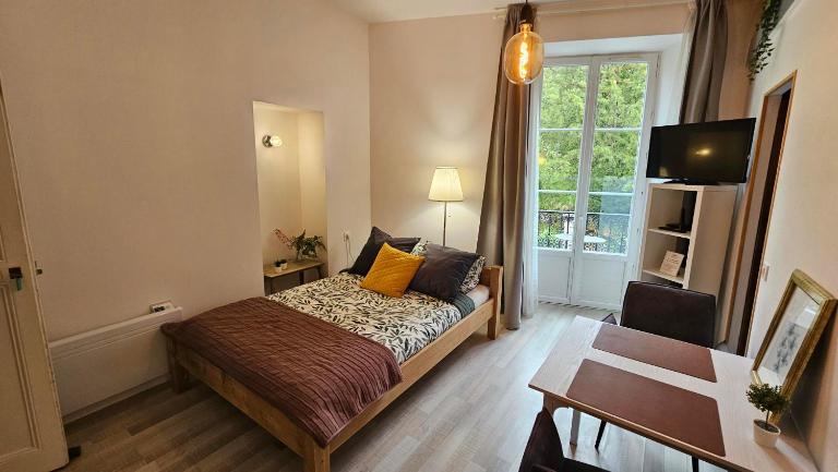 Charmant studio proche du centre et des thermes - B&B Aix-les-Bains