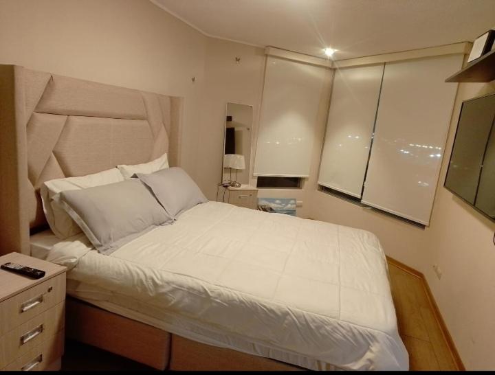 Panoramic Ocean View Piso 12 con Piscinas Rooftop - Bed and Breakfast Lima
