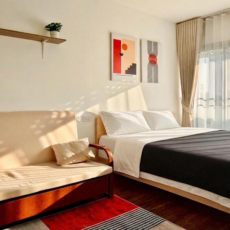 8 Min Walk to IconSiam & BTS Cozy Loft - Bed and Breakfast Khlong San