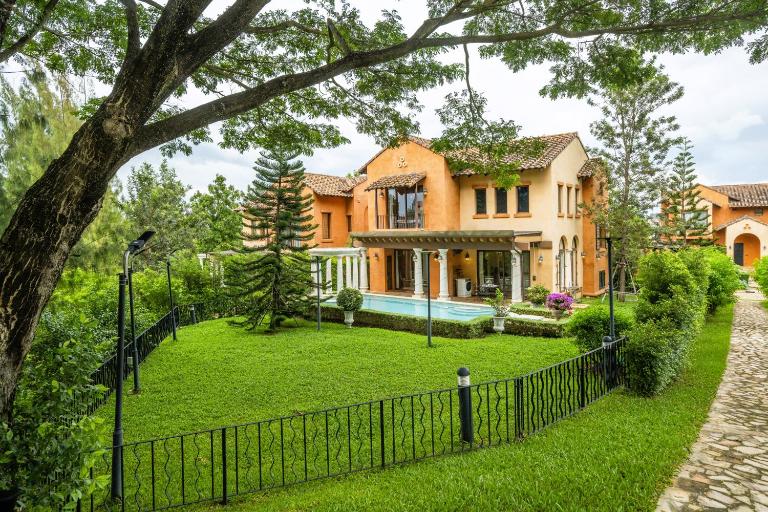 Toscana Acqua Seven Private Pool Villa - B&B Ban Rai Khlong Sai