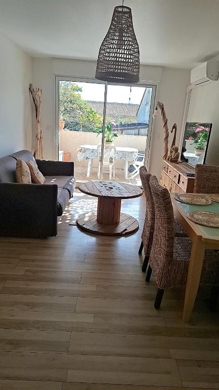 Charmant T2 terrasse ensoleillée proche plage - Ferienwohnung Mauguio