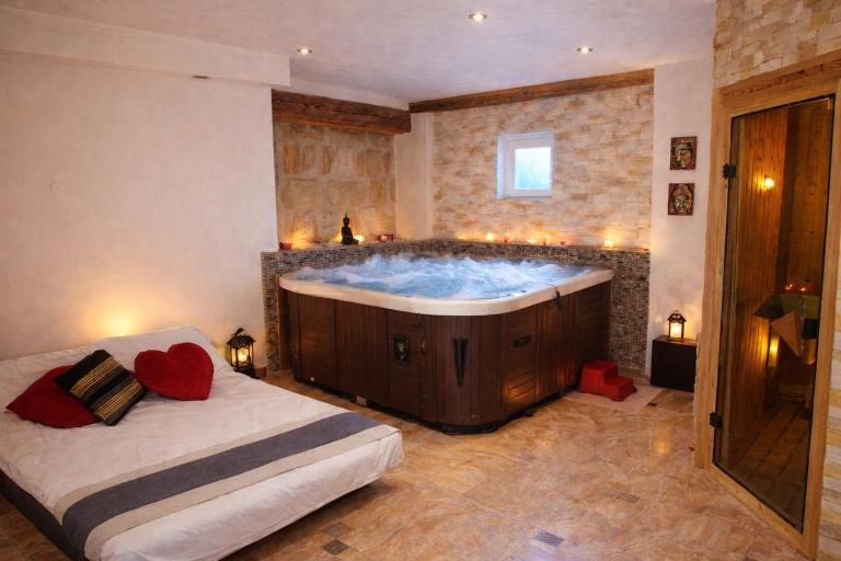 Splněný sen - penzion Pavlovice - B&B Jestřebí