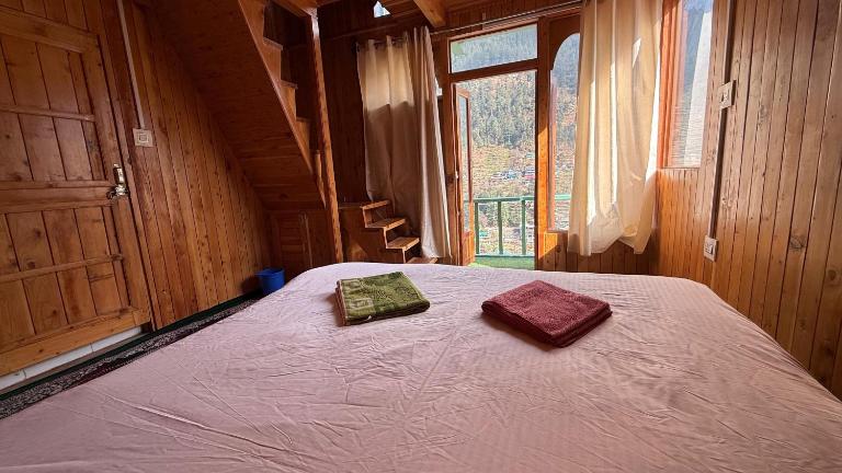 Jibhi wooden cottage - Chambres d'hôtes Kullu