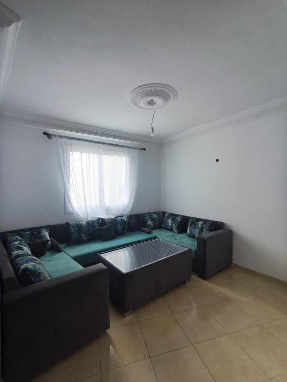 Charmant appartement près du stade Ibn Batouta - Ferienwohnung Tanger