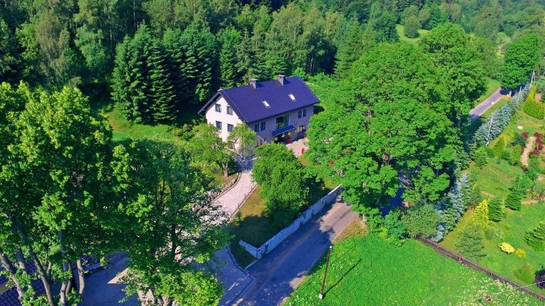 Monte Luna Retreat - Chambres d'hôtes Czarnów