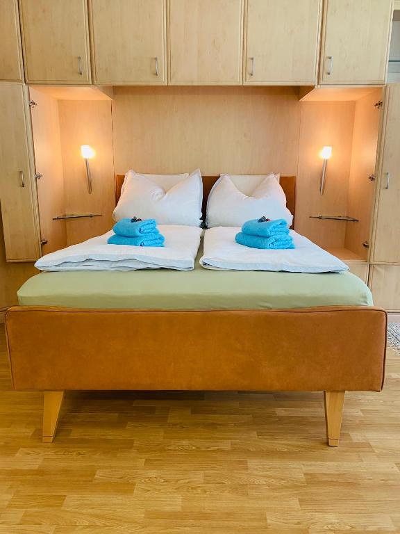 Gemütliches Studio nahe Bodensee & Messe mit Balkon - B&B Friedrichshafen