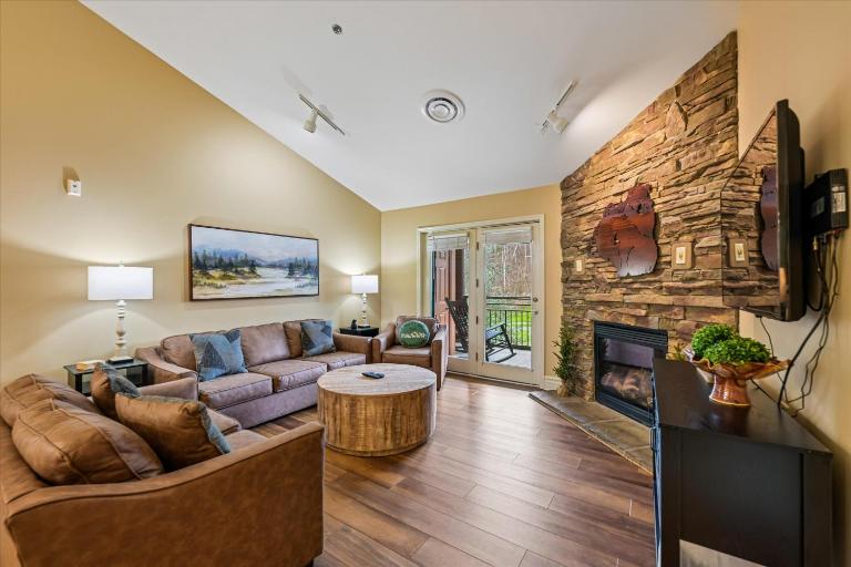 Baskins Creek 413 By Stony Brook Cabins - Chambres d'hôtes Gatlinburg