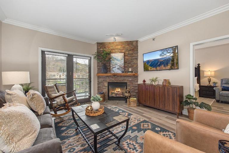 Baskins Creek 306 By Stony Brook Cabins - B&B Gatlinburg
