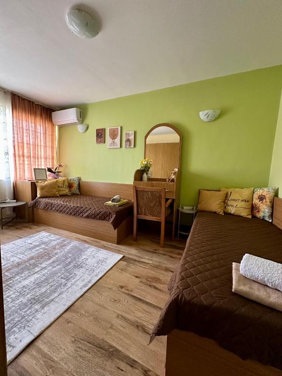 Radetsky Apartment with FREE Private Parking - Bed and Breakfast Haskovo