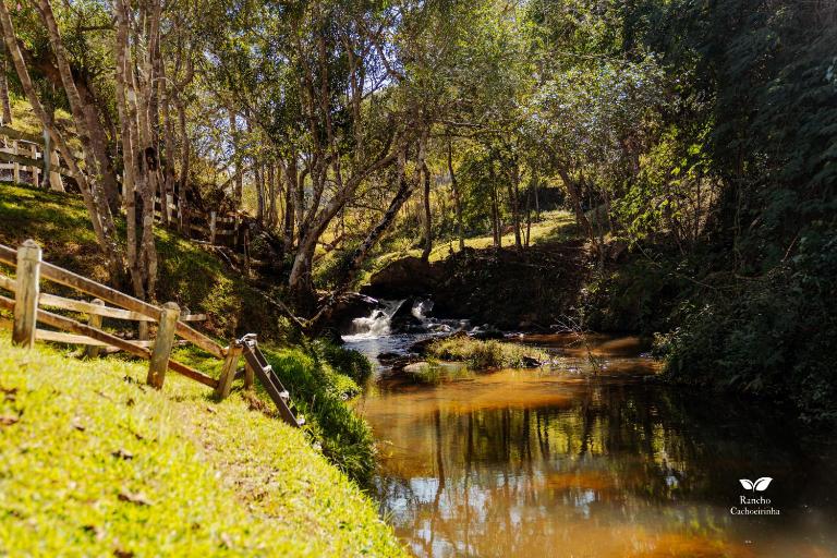 Rancho Cachoeirinha - Sítio com Cachoeira privativa - Ferienwohnung Cunha