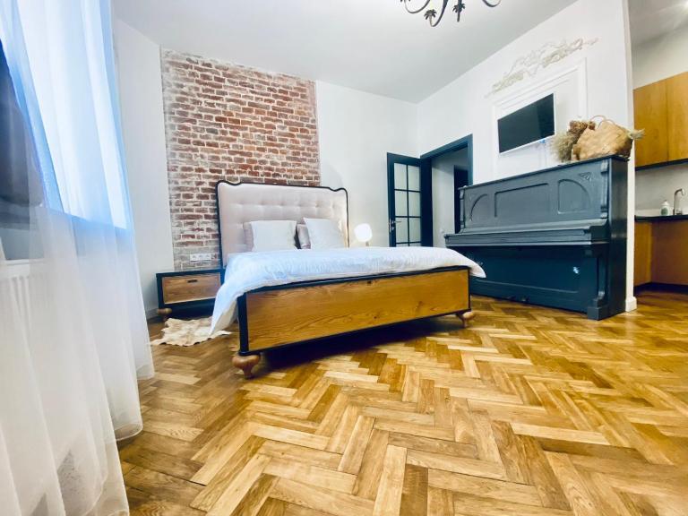 2 LVIV -APART Центр з піаніно звітні документи - Ferienwohnung Lwiw