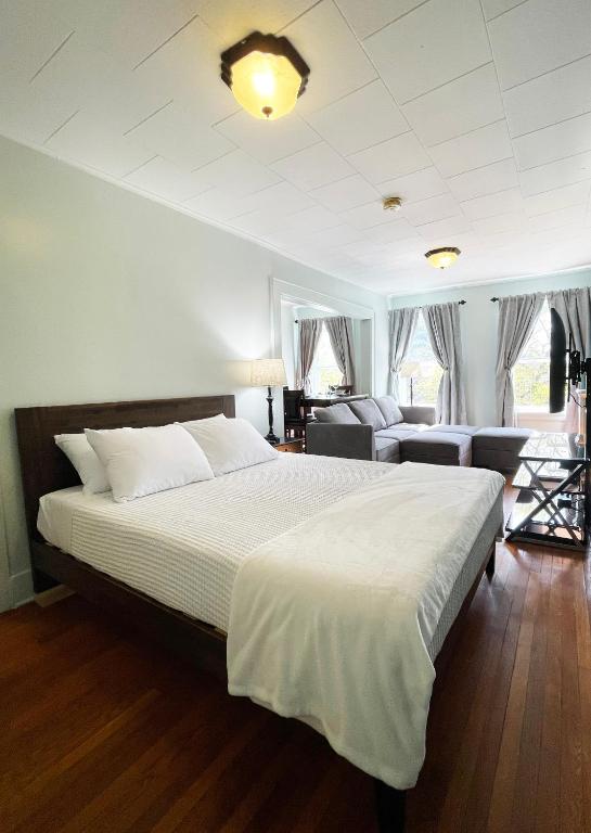 Stylish Hotel Style Suite in Geneva's Uptown Row - Chambres d'hôtes Geneva