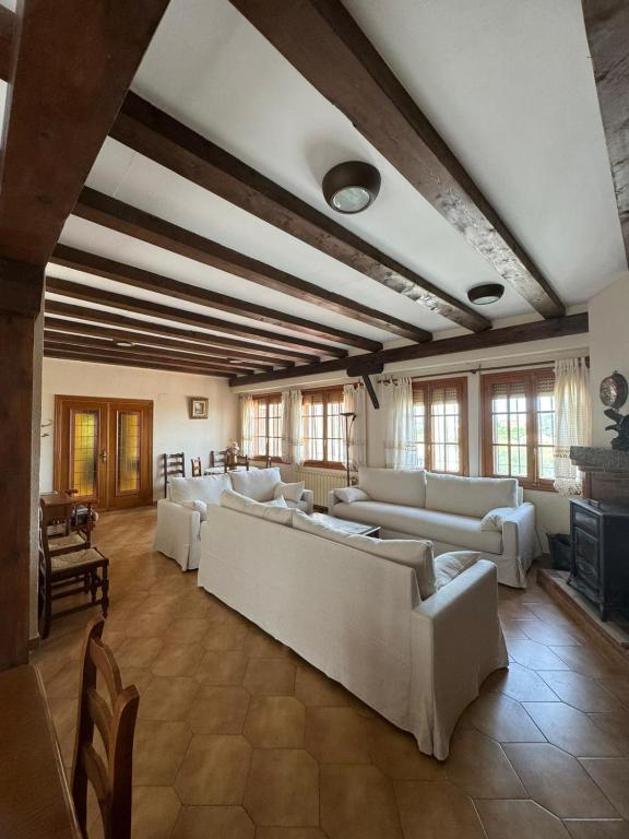 FINCA EL OLIVAR Casa Rural - B&B Los Corrales