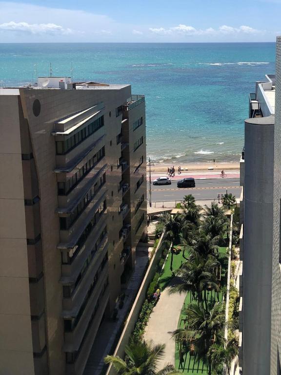 JTR 2 quartos, Piscina e ótima localização na orla - Chambres d'hôtes Maceió