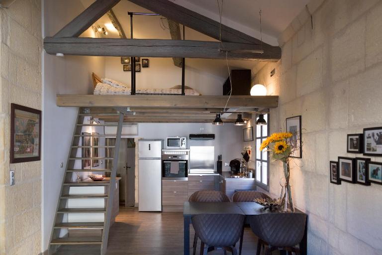 Appartements "La Chambre D'Ami" - B&B Arles