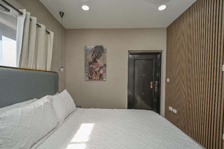 Golden Pear Villa-MSV 10BR - 5 Fully Equipped Kitchens, Harbor & Sea Views - B&B Morne Longue
