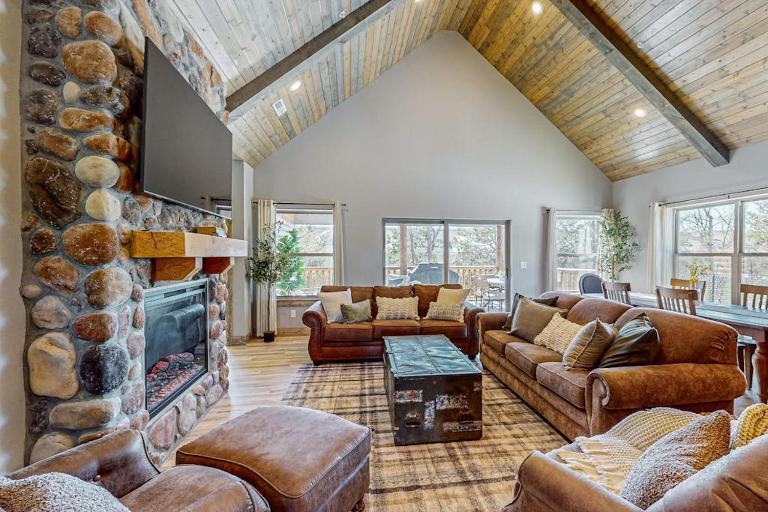 Cozy Cove Lodge - Bed and Breakfast Branson