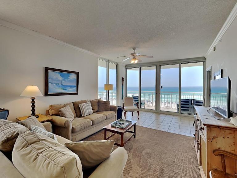 The Pearl of Navarre #401 - B&B Navarre