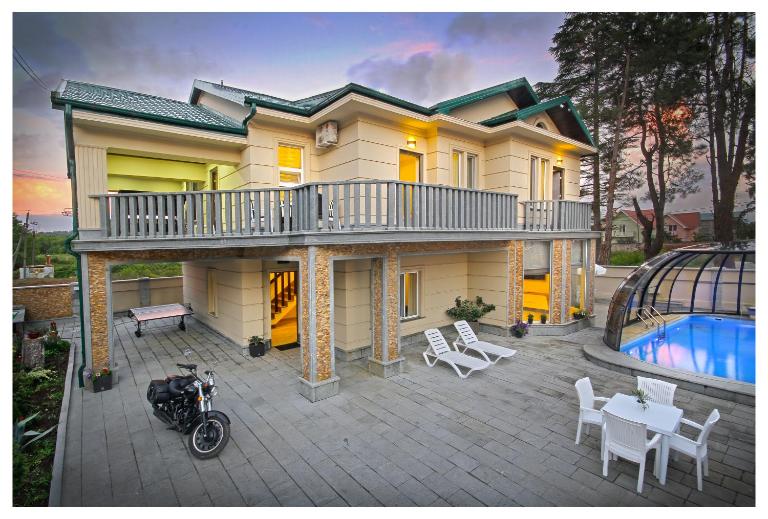 RestCoast Villa - B&B Shek’vetili