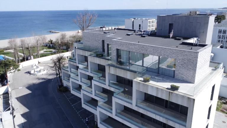 Penthouse Deosebit Frontal la Mare, pe Faleza din Eforie Nord - Situat la etajul 4 în locația Amaris Aparthotel - Ferienwohnung Eforie Nord