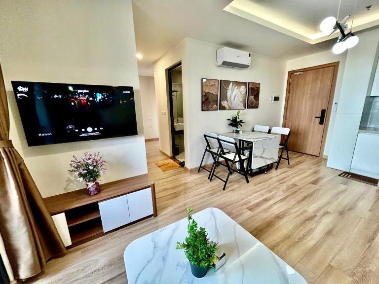 Jade's House Sapa - Stunning Views, 3BR, Kitchen & Washer, 5 Min to Town - Chambres d'hôtes Lao Cai