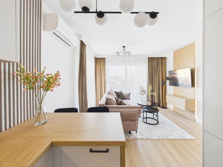 Apartly - Aura Balcony & Parking II - Bed and Breakfast Szczecin