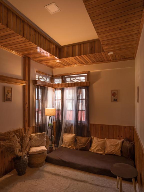 Halaing Guesthouse - B&B Shillong