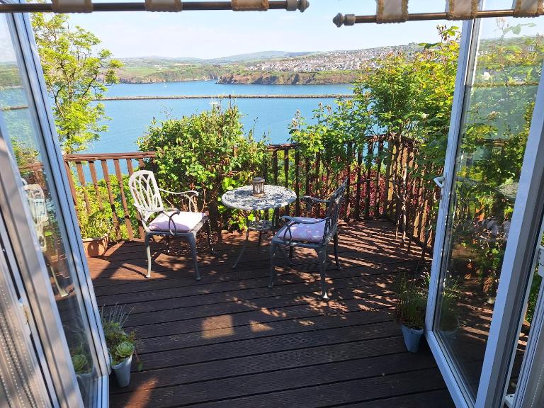 The Secret Garden - Goodwick - B&B Goodwick