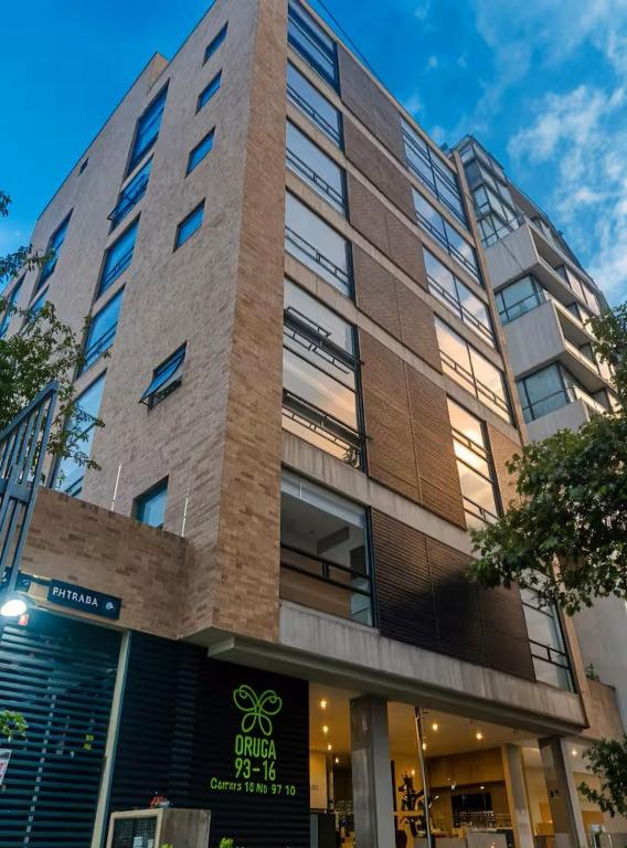 Apartamento El Chico, Edificio Oruga 93, 507 - B&B Bogotá