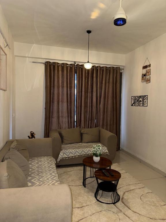 Cozy & Premium Homes - Chambres d'hôtes Ahmedabad