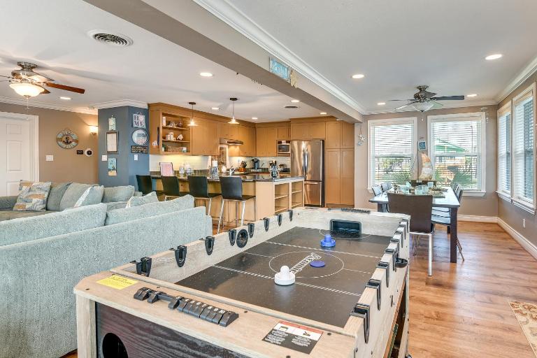 Steps to Pirate Beach: Galveston Home w/ Deck! - B&B Galveston