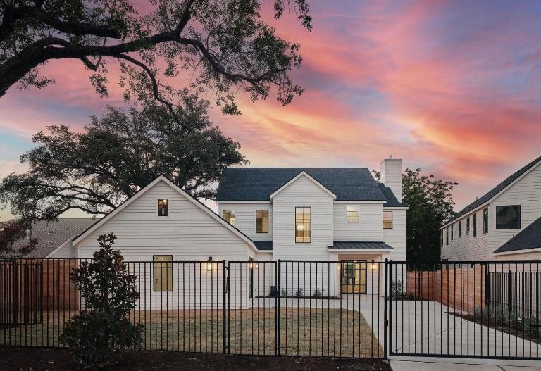 Luxury Austin Home - Must See Near Downtown 6bd - B&B Austin