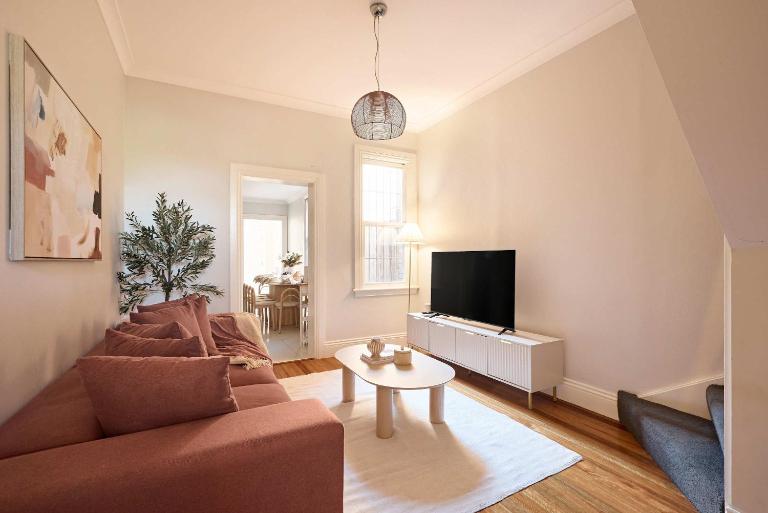 4BR Historic Eveleigh Escape - Chambres d'hôtes Sydney