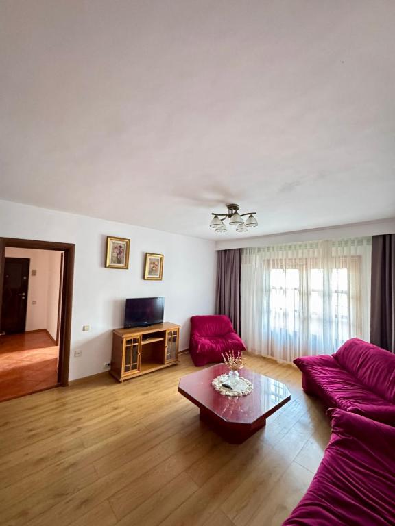MIANELLY CENTER 3 room apartment sea view - B&B Constanța