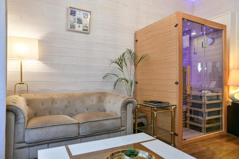Glamour Jacuzzi Privé Chambéry - Chambres d'hôtes Chambéry