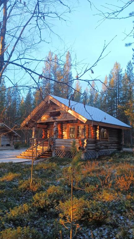 Norcota- Blockhaus mit Auroraskylight - B&B Inari
