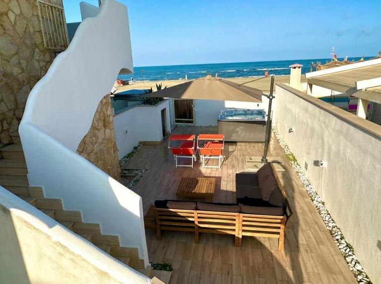 Veronica's House Fiumicino - Bed and Breakfast Focene