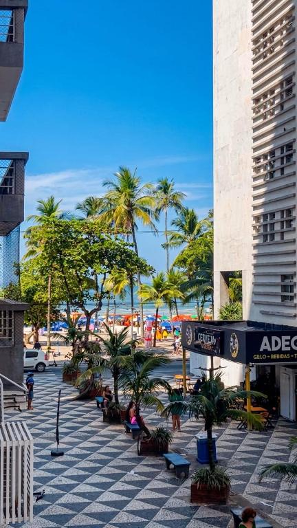 Apartamento Pé na Areia e Vista Mar- 25 metros do Mar - Pitangueiras - B&B Guarujá