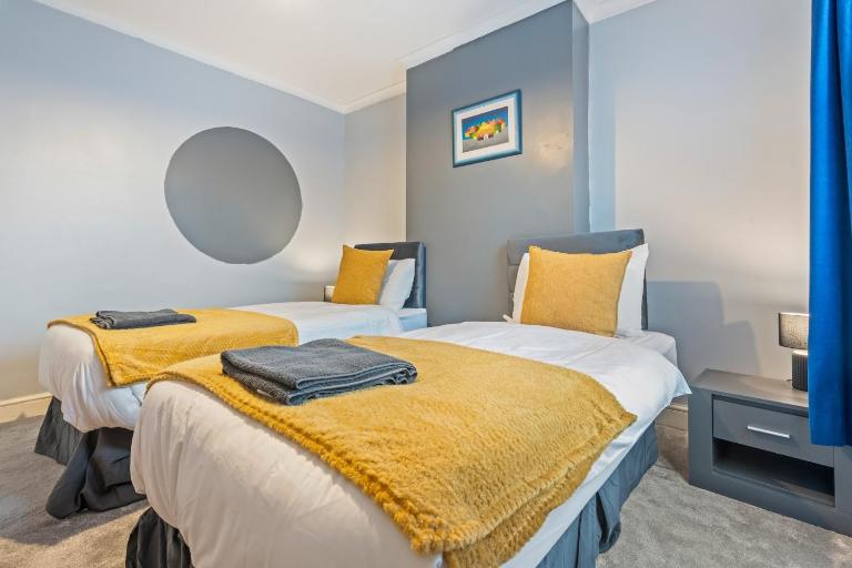 Nottingham Modern 2 Bed house- 5 sleeps - B&B Nottingham