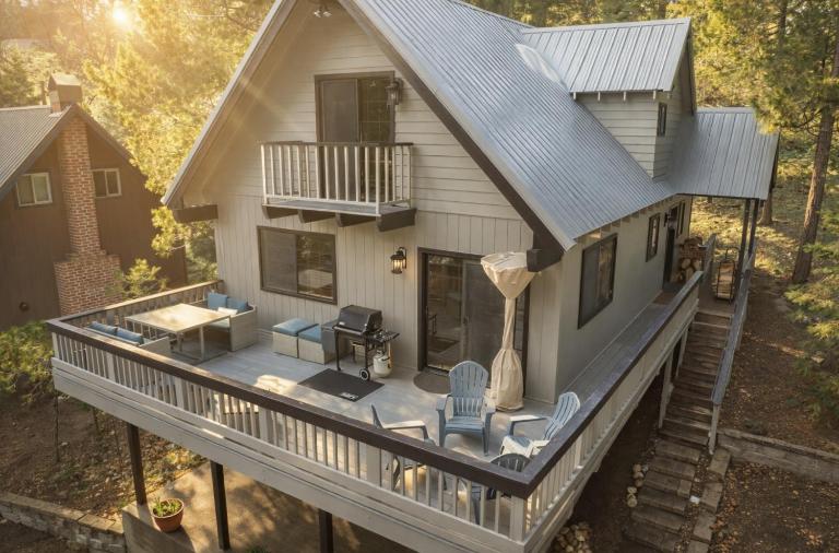 Ridgeview Retreat Location Meets Comfort AC! - B&B Shaver Lake