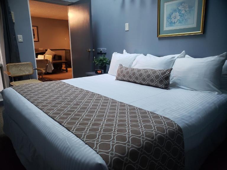 AttitashResort! 2-flr, 1-br, secure check-in - B&B Bartlett